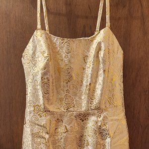Barbie Unique Vintage - Gold Dress